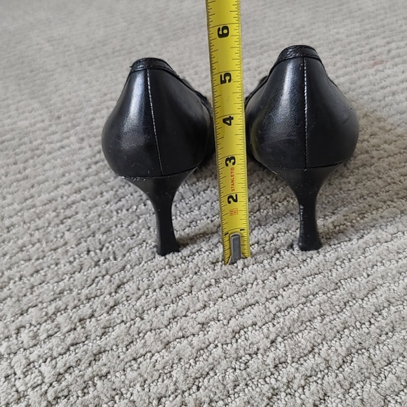 Franco Sarto womens leather heals - Picture 5 of 7